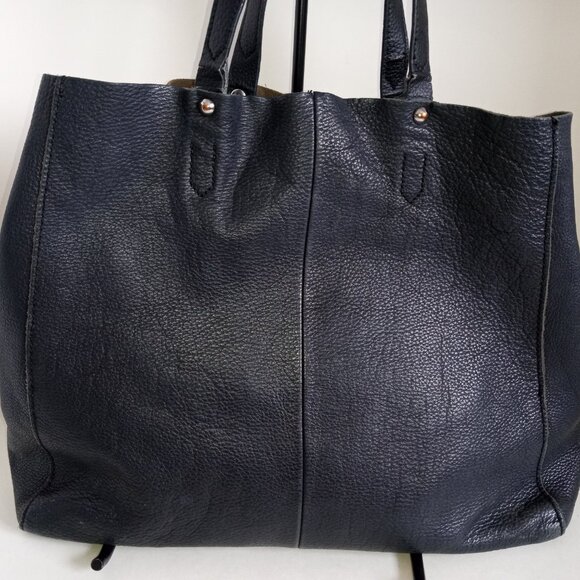 Sanctuary Camouflage Tote Bag - Picture 7 of 16